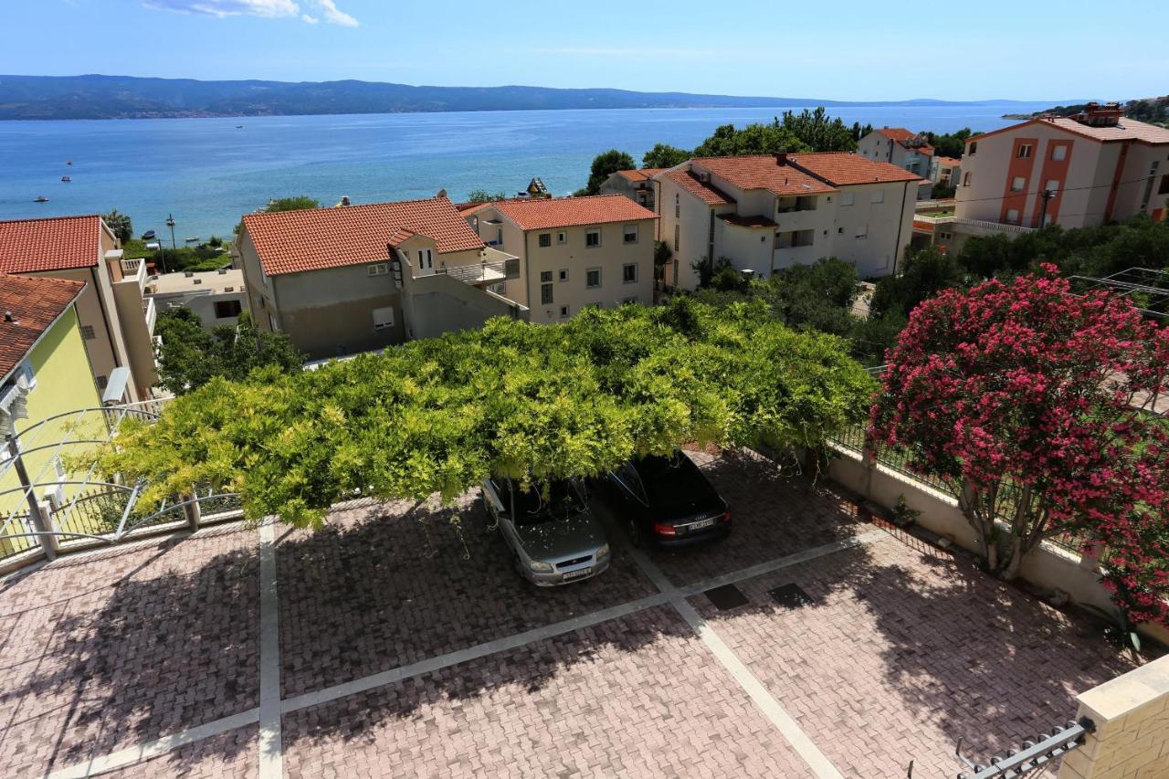 Apartments And Rooms With Parking Space Duce, Omis - 10303 외부 사진