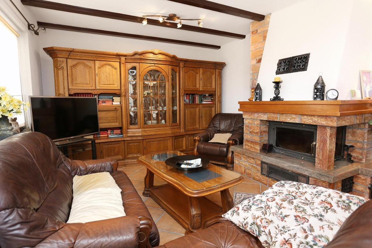 Apartments And Rooms With Parking Space Duce, Omis - 10303 외부 사진
