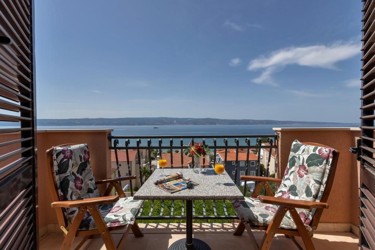 Apartments And Rooms With Parking Space Duce, Omis - 10303 외부 사진
