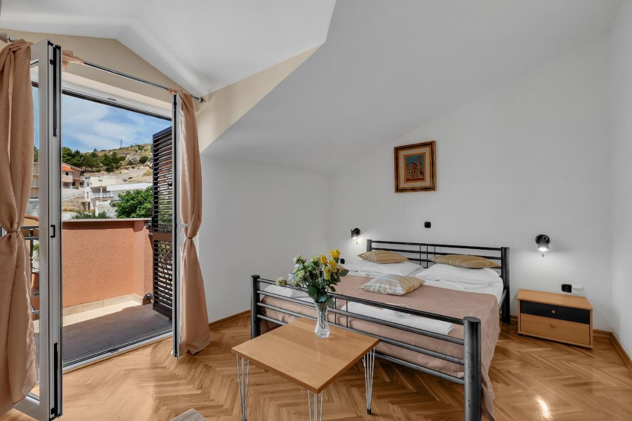 Apartments And Rooms With Parking Space Duce, Omis - 10303 외부 사진