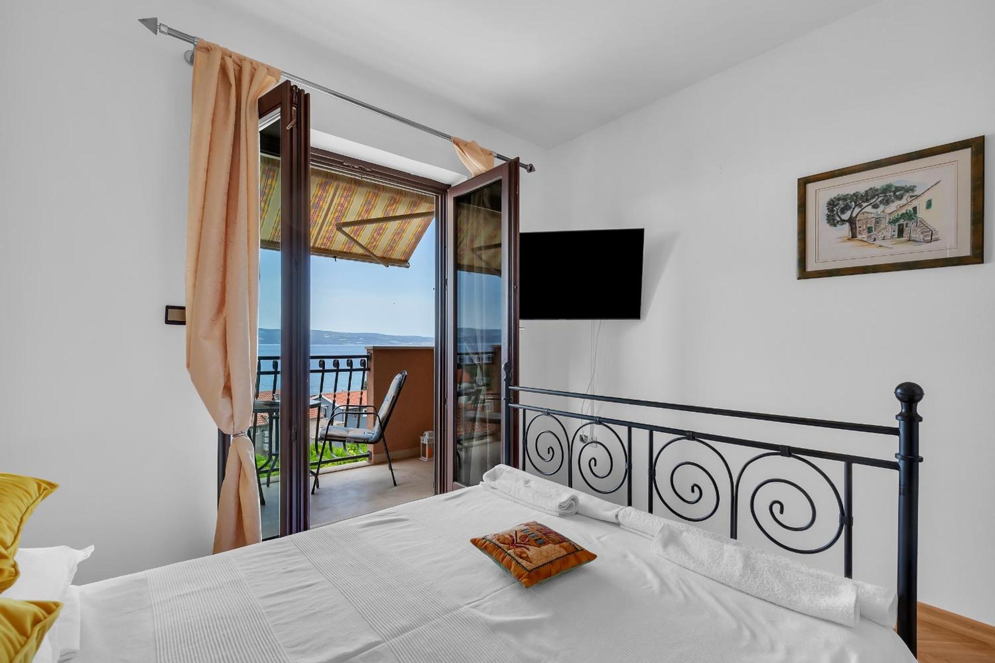 Apartments And Rooms With Parking Space Duce, Omis - 10303 객실 사진