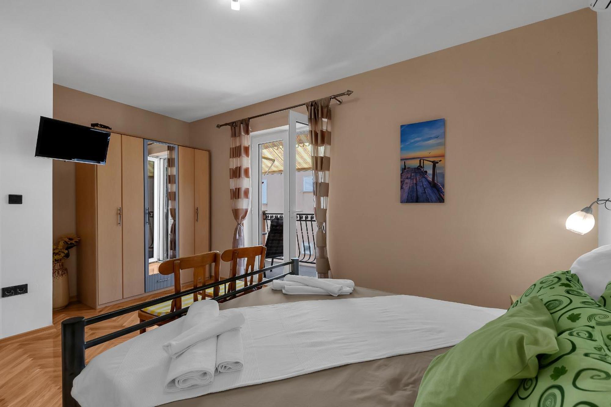 Apartments And Rooms With Parking Space Duce, Omis - 10303 객실 사진
